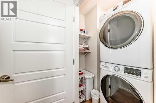 272 Cranbrook Square Se, Calgary, AB 
