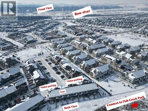 272 Cranbrook Square Se, Calgary, AB 