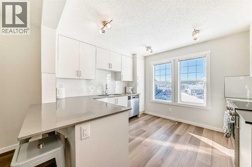 272 Cranbrook Square Se, Calgary, AB 
