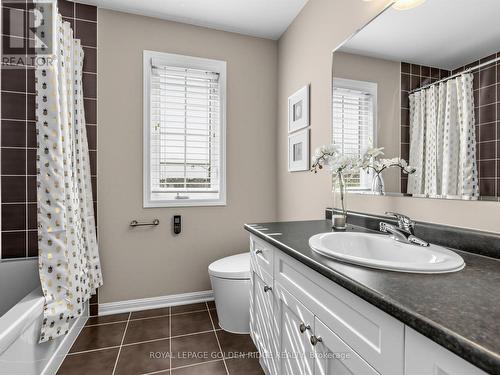 78 Bulmer Crescent, Newmarket, ON 