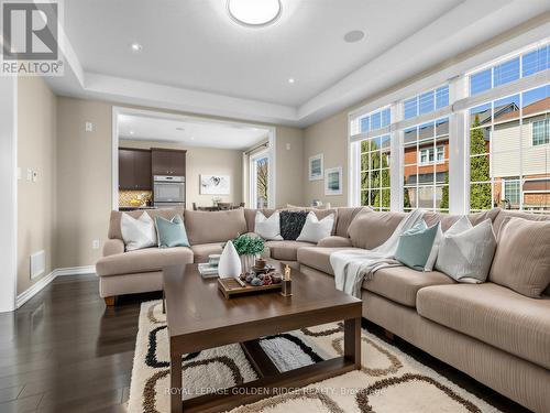 78 Bulmer Crescent, Newmarket, ON 