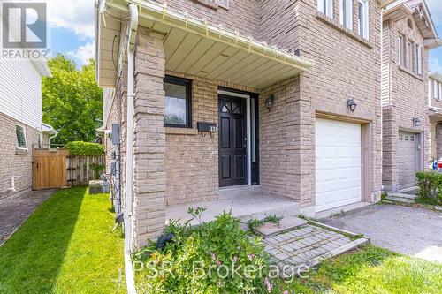 166 Adele Crescent, Oshawa, ON 