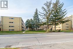 9 - 799 ROBINSON STREET Burlington, ON L7R 2L4