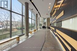 Lobby - 