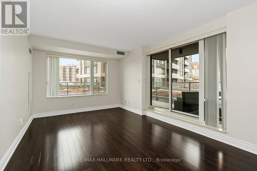 Living Room - 308 - 253 South Park Road, Markham, ON 