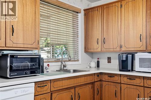 1117 5Th Street E, Saskatoon, SK 