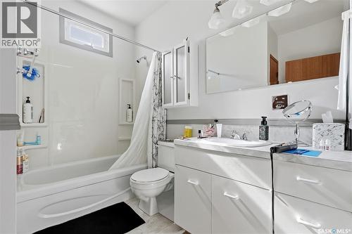 1117 5Th Street E, Saskatoon, SK 
