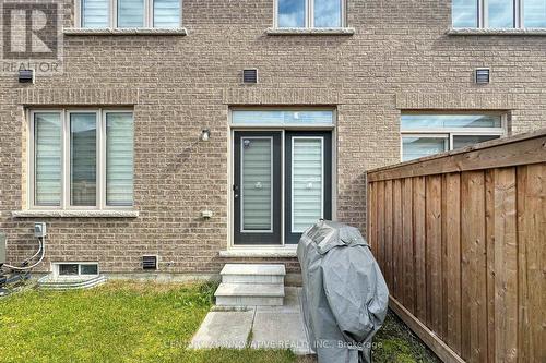 28 Conarty Crescent, Whitby, ON 