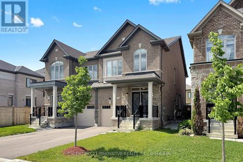 28 Conarty Crescent, Whitby, ON 