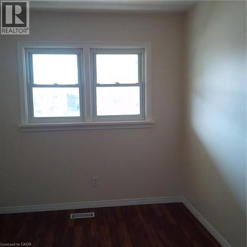 245 Eighth Avenue, Kitchener, ON - Indoor Photo Showing Other Room