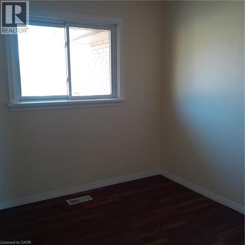 245 Eighth Avenue, Kitchener, ON - Indoor Photo Showing Other Room