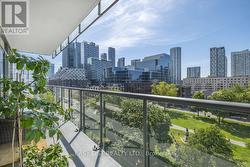 822 - 55 STEWART STREET Toronto, ON M5V 2V1
