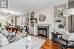 7 WESTBROOK AVENUE Toronto, ON M4C 2G1