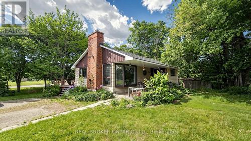 13958 TRAFALGAR ROAD  Halton Hills, ON L7G 4S4