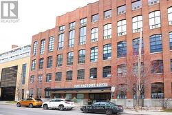 208 - 43 HANNA AVENUE  Toronto, ON M6K 1X1