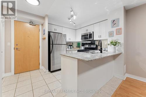 307 - 212 EGLINTON AVENUE E  Toronto, ON M4P 0A3
