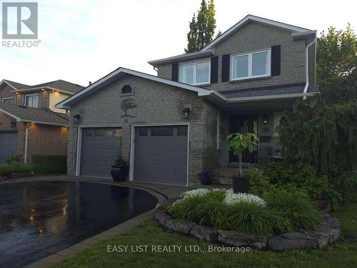51 LYNDALE CRESCENT  Clarington, ON L1E 1W6