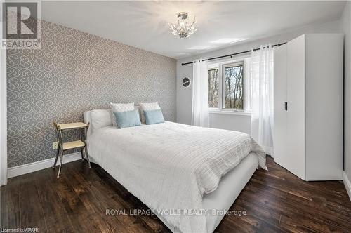 355 Edgehill Drive, Kitchener, ON 