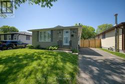 6128 STROHAN STREET Niagara Falls (Church's Lane), ON L2J 3J4