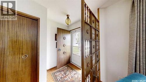 201 2Nd Avenue E, Eatonia, SK 