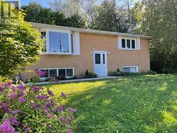 341 PALMERSTON STREET Saugeen Shores, ON N0H 2L0