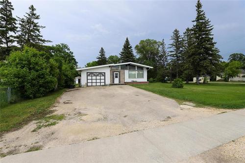 152 Main Street, Teulon, MB 