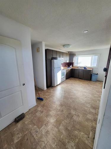 152 Main Street, Teulon, MB 