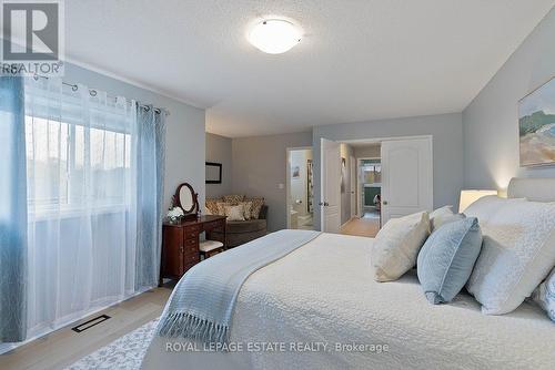 15 Mcgregor Drive, Ajax, ON 