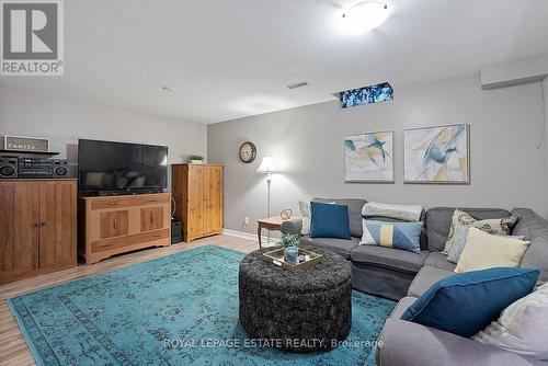15 Mcgregor Drive, Ajax, ON 
