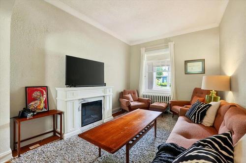 19 Bannerman Avenue, Winnipeg, MB 