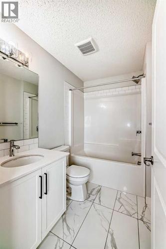 32 Evanscrest Park Nw, Calgary, AB 