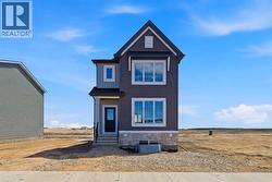67 Huxland Road Calgary, AB T2A 6Z7