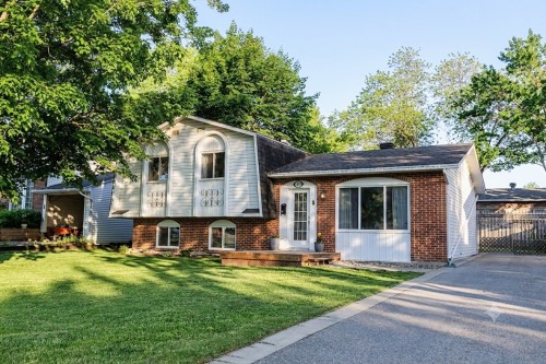207 Boul. de l'Île  Pincourt, QC J7W 3R8