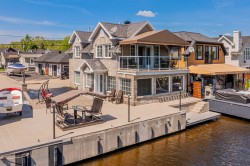 26 Av. de la Rivière  Fossambault-Sur-Le-Lac, QC G3N 0B9