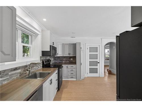 17 Minto St, Campbellton, NB 
