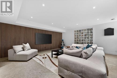 248 Atlantis Avenue, Ottawa, ON 