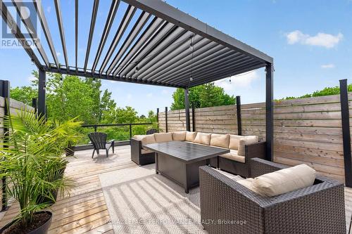 248 Atlantis Avenue, Ottawa, ON 