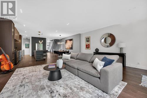 248 Atlantis Avenue, Ottawa, ON 
