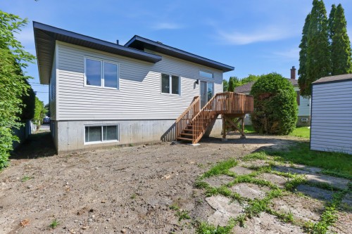 Terrasse - 8 Rue Tougas, Châteauguay, QC - Outdoor With Exterior