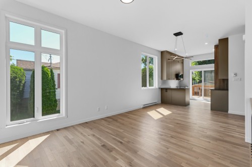 Salle à manger - 8 Rue Tougas, Châteauguay, QC - Indoor Photo Showing Other Room