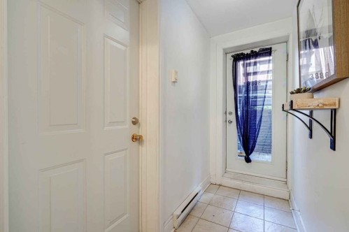 Hall d'entrée/Vestibule - 3886 Rue Rivard, Montréal (Le Plateau-Mont-Royal), QC 