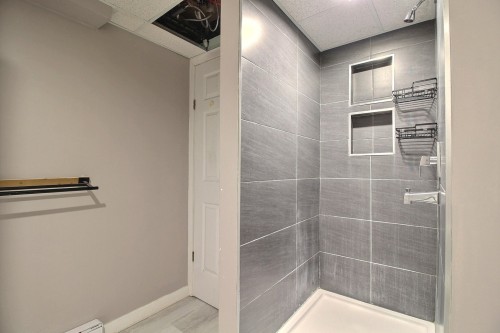 Salle de bains - 272 Ch. Paré, Val-D'Or, QC 