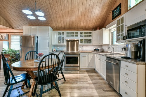 Kitchen - 71 Ch. De La Vallée-Bleue, Val-David, QC 