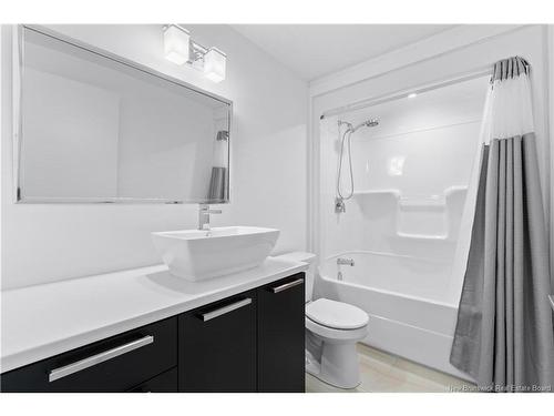 181 O'Neill St, Moncton, NB 