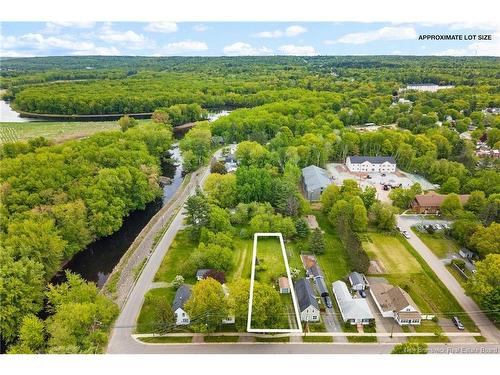 19 Charles Ave, Fredericton, NB 
