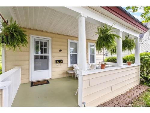 19 Charles Ave, Fredericton, NB 