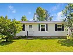 46 Bates Street  Fredericton, NB E3A 5B8