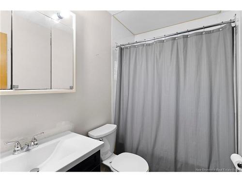 46 Bates Street, Fredericton, NB 