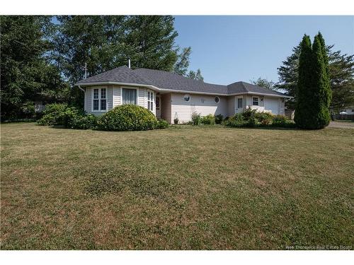 6 Twilight Ave, Salisbury, NB 