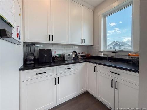 7 Aurora St, Fredericton, NB 